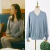 Maglioni da donna Kpop IU Seo Yea Ji All'inizio della primavera Maglione pullover con scollo a V azzurro allentato Donna Streetwear Moda maglia a maniche lunghe
