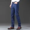 Męskie spodnie męskie dżinsy spodnie nowe męskie swobodne dżinsy mody elastyczne dżinsowe spodnie ciemnoniebieskie męskie męskie spodni plus size 29-42 L230727