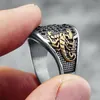 Wedding Rings Stainless Steel Rings Scorpion Inlaid Gemstones Trendy Men Cool Ring for Friend Boyfriend Jewelry Gift Wholesale 230726