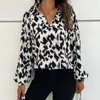 Damen T-Shirts Herbst 2023 Revershemd mit Langarm Leopard Design Sense Frau V-Ausschnitt Lässige weibliche Bluse Weiß Schwarz
