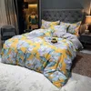 Set di biancheria da letto Feng Shui Washed Large Bedding King Size Lenzuolo trapuntato a quattro pezzi Copripiumino in seta lavata Federa Kit tinta unita 230726