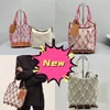 Designer Mesh Beach Bag Luxus Sommer Strohhalm Rosa Weiße Frauen Handtaschen Mesh hohl gewebte heiße Einkaufstaschen Stricken Sie Totes