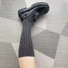 Chaussettes de créateurs Chaussettes de créateurs pour femmes Chaussettes de mode pour femmes Casual Coton de haute qualité Respirant Lettre de sport Chaussette de luxe Bas ECYC