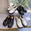 Scarpe eleganti New Split Toe Flats Donna Slip-On Scarpe casual Moda donna Mary Janes Scarpe Tabi Pig Hoof Shoes Donna Mocassini chaussure femme J230727