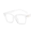 リベットスクエアメガネフレームファッションレトロ女性メンズヴィンテージデザイナークリアコンピューター眼鏡フレームSG628