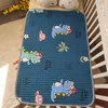 Mats Cartoon né Étanche Crib Pad Bébé Lavable Matelas À Langer5 Couches Portable Pliable Compact Urine 230726