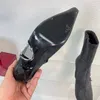 2023 Дизайнер Австралия D-Kittie Elastic Surface Stiletto Angle Boots Письмо Средние теленки заостренные пинетки женские модные ботинки роскошные классические ботинки на высоких каблуках