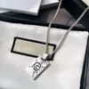 Modedesigner Halsketten trendige Anhänger Halskette Designer -Kette für Frauen Geschenkmenschen Schmuck mit Kasten