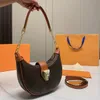 Luksusowa pętla groch półksiężyc Pakiet Pakiet Projektowanie torby na ramię torebki designerskie torby na torby pod pachami luksusowe tote lady messenger dhgate blgbags torebki