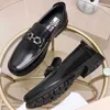 Deri Ayakkabılar Erkekler için Avrupa Tarzı At Toka Kare Baş Kalın taban Feragamo Elbise Ayakkabı Yüksek Sıradan Metal Toka İş Slip-On Ayakkabıları W5ZL J624