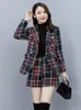 Tute da donna Autunno Moda High Street Plaid Tweed Due pezzi Pantaloni Tute Qualità Donna Blazer Pantaloncini a vita alta 2 Set Outfit