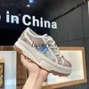 Tasarımcı Tuval Ayakkabıları Chunky B Spor ayakkabılar Kabartmalı Dantel Up Eğitimler Jacquard Platform Sneaker Çok renkli nakış ayakkabıları