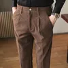 Pantalon homme automne hiver 2023 couleur unie épais velours côtelé affaires bouton mode Stretch décontracté mâle vêtements N69