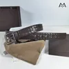 مصمم حزام جلدي حقيقي لـ Man Fashion Belts الفاخرة ذات الجودة العالية للأعمال الترفيهية عرض حزام الترفيه 4.0 سم إبرة أسود مع صندوق بالجملة بالجملة