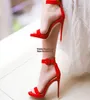 Chaussures habillées Rouge Daim Boucle Sangle Sandales Découpes Talon aiguille Plateforme Bout ouvert Été Mariage Mariée