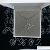 Arts And Crafts Cursive 26 Collana con pendente a lettera iniziale Micro Pave 5A Cubic Zirconia Cz Alphabet Nome Gioielli Drop Delivery Home Ga Dhlgx