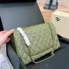 30cm Luxury Handbag Lager Designer Bag Women Tote Bag Shoulder Bags Lambskin Crossbody Purse Luxurys Chain Wallet Soft Leather Classic Shoulder Purse For Women