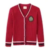 Familjsmatchande kläder Autumn Kids Boys Girls Cardigan Baby Sweater Toddler Knit Cardigans Knitwear School Style Cotton Big Boy Jacket Topps 412 år 230726