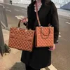 2023 Top Design Luxury Bags Высококачественная пропускная способность и вышитая проволочная решетка