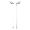 2023 Fashion Europe and America S925 Silver Needle Wing Tassel örhängen mångsidig fjäder örhängen modeörhängen