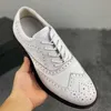 Andra golfprodukter ny ankomst golfträning man vit blommor mönster golfskor för män äkta läder män promenad sko brogue golf sneakers man hkd230727