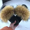 Slippers Sexy faux fur slider fluffy and smooth block fluffy sandals girls beach family plush slider women's warm shoes Z230727