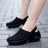 Pantofole da donna estive europee e americane in tessuto a rete copri piedi grandi pantofole e sandali 230726