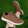 Autres produits de golf 2023 Nouvelle arrivée Chaussure de golf pour unisexe Anti-Slippery Gym Sneakers Hommes En cuir Golf Training Femmes Anti-Slip Golf Sneakers Couples HKD230727