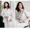 Vêtements de nuit pour femmes deux pièces pyjama en soie à carreaux ensemble femmes vêtements de détente Pijamas Verano Mujer Seda pyjama Femme Satin 2023 vêtements de nuit Pjamas