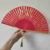 中国のスタイル製品スプリンクルゴールドプリント折り畳みファン中国スタイルベーキングフィニッシュ竹のファン普遍的な男性女性ファンホームリビングルームの装飾