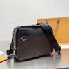 Prägung Umhängetasche Luxus Designer Taschen Mode grau schwarz Blume Messenger Bags Handtasche für Männer Umhängetasche Schule Büchertasche