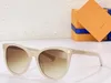 Óculos de sol de designer de moda 5a óculos l Z1657e My Momogran Light Cat Eye Eyewear desconto feminino acetato 100% uva / uvb com caixa de bolsa de óculos Fendave Z1700u 7foq