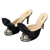 Dames zomersandalen midden 2023 kitten hiel glijbaan sandaal slipper schoenen elegante open teen slip op echt leer met boog 90934