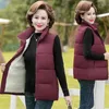 Kamizelki damskie starsze kamizelka bawełniane w średnim wieku 2023 Autumn Winter Jacket Dodaj aksamitne zagęszczenie Keep Warme Cleatcoat Coat Paras Female