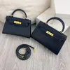 Schwarze Tragetasche, Umhängetasche, Top-Channel-Grifftaschen, Designer-Tasche, Krokodilleder-Tragetaschen, goldene Schnalle, Einkaufsbrieftasche, Luxus-Damenhandtasche