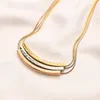 Nouveau Designer Pendentif Collier Marque De Luxe Cadeaux Collier Femmes Amour Charme Bijoux Haute Qualité Plaqué Or Collier En Acier Inoxydable Non Fade Bijoux