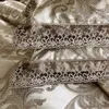 Zestawy pościelowe zestawy Jacquard Queen King size 4PCS koronkowe satynowe kołdrę Zestaw ślubny łóżka łóżka pościel bawełny łóżko 230727