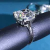 Bröllopsringar Wuiha 925 Sterling Silver 3EX Soft Cushion Cut 8CT VVS D Colorful Creation of Mosonite Wedding Engagement Ring utsökta smycken 230728