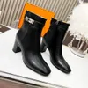 Buckle Boot Decoration Ankel Chunky Heel Side Zipper Fashion Boots High Heeled Leather Boots Womens Designers Brand Shoe Factory Factwear