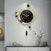 Wandklokken Golden Art Clock Licht Luxe Creatief Nordic Metaal Modern Digitaal Mode Woondecoratie Design Tafel