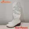 Stövlar kvinnor västerländska stövlar hösten vinter mode chunky heeled cowboy boots vintage stil country western cowgirl white stövlar 230728