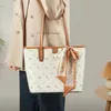 2023 nouvelle mode sac fourre-tout femme petit sens senior bandoulière grand sac