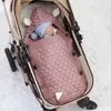 Filtar Svadlande vinter tjock född sovsäck baby varm blöja filt spädbarn vagn sömn fötter swaddle wrap stickat kuvert 230727