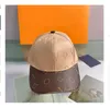 Baseballhattar Designer Sun Hat Fashion Duck Tongue Hats Classic Brodered Baseball Cap för män och kvinnor Retro Sunshade Simple High Quality