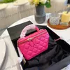 22P Noir Fuchsia Vanity Box Avec Chaîne Sacs Et Miroir Classique Matelassé GHW Crossbody Épaule Cosmétique Case Capacité Z230731