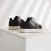 Sko, ny enkel och mångsidig godisfärg små vita skor personlig mörk serie tjocka spets mode skor par brädskor