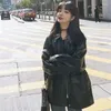 Femmes en cuir Hong Kong Style étranger mi-longueur 2023 printemps hiver avec velours épais Ins manteau étudiant Biker veste
