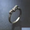 حلقات الفرقة Sier Sier Sparkling Bow Ring قابلة للتكديس للنساء مع هدية كريستال الهدايا الأصلية مجوهرات حفل زفاف حفلة حلوة Drop de dhi0x