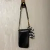 Cadeaux de fête mode femmes noir sac cosmétique porte-monnaie sacs de téléphone portable chaîne classique avec boîte-cadeau articles populaires en Europe an323R
