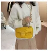 2023 Factory direct sales high quality New Chain Crossbody and Fashionable Single Shoulder Temperament Lingxiu Thread Trendy Bag for Women